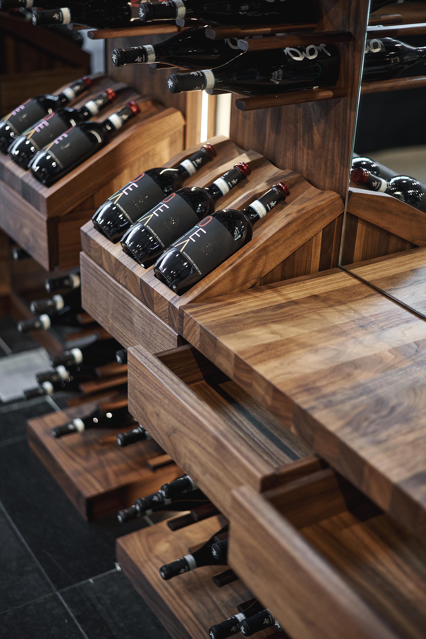 Meubles à vin Gallery 1