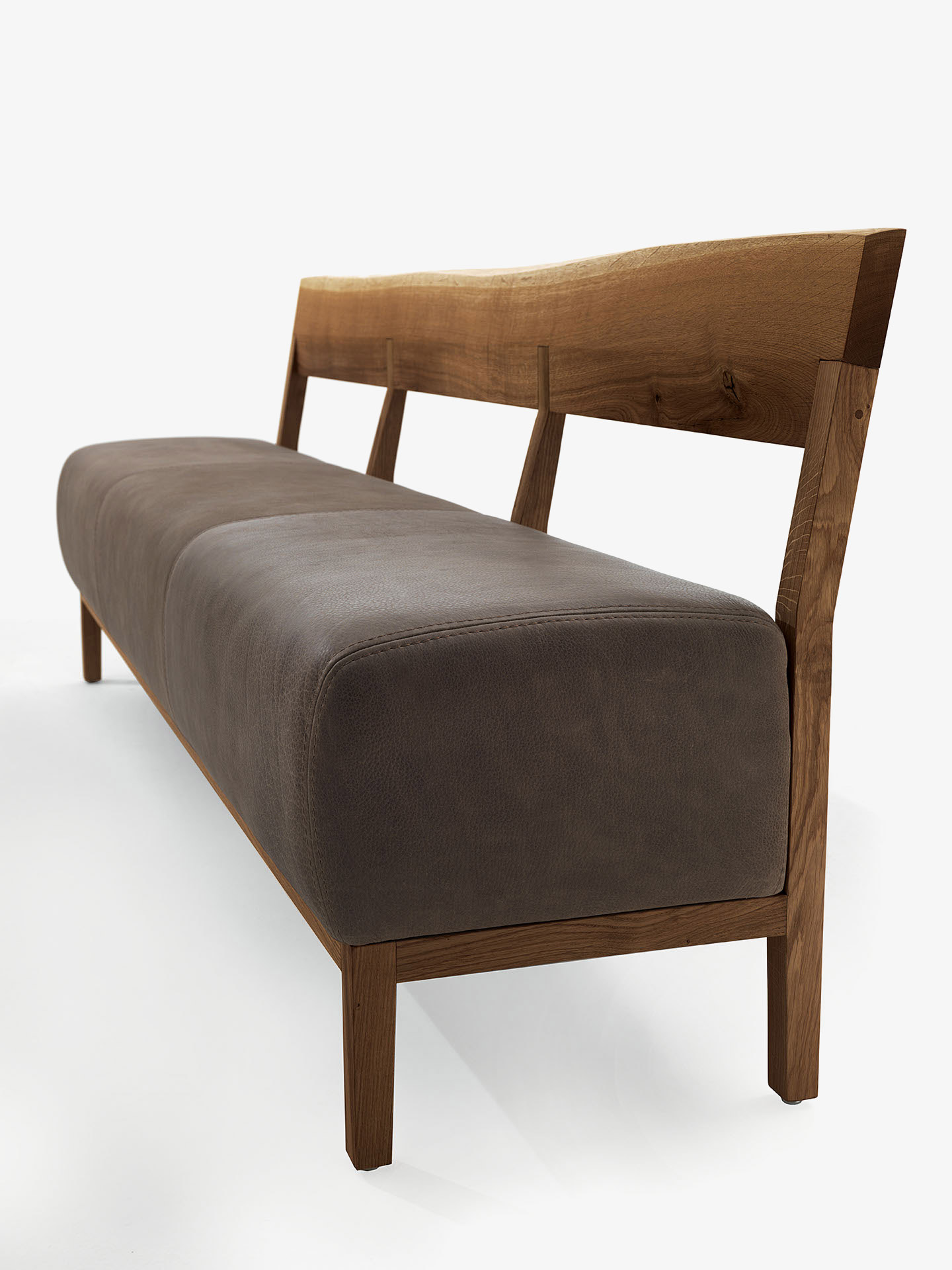 BETTY BENCH Gallery 1