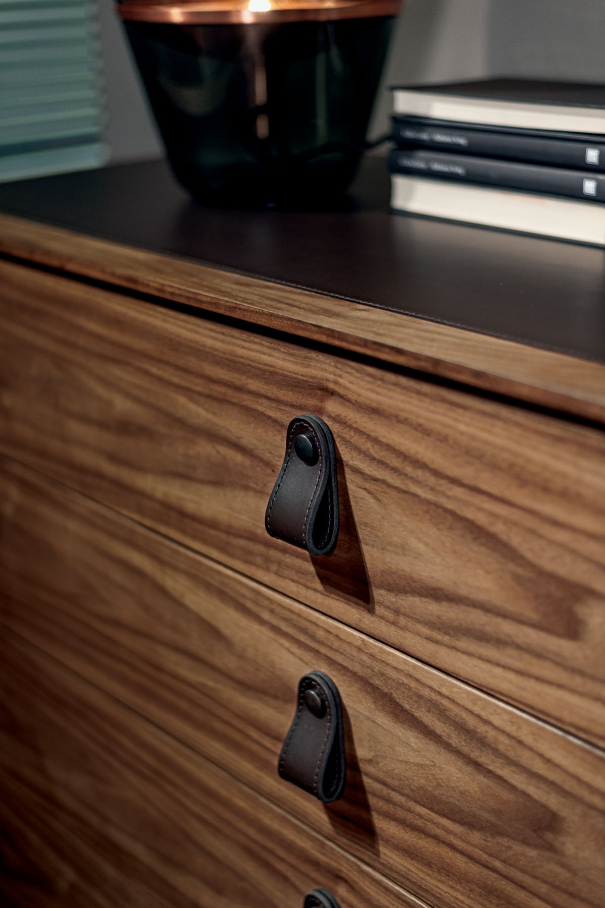 RIALTO FLY NIGHT DRESSER Gallery 2