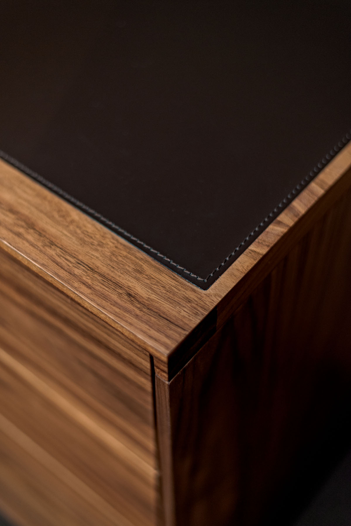 RIALTO FLY NIGHT DRESSER Gallery 3